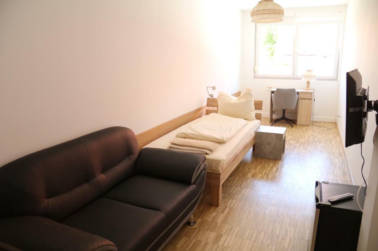 Pension Isartal Geretsried Exterior foto